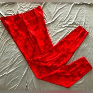 LuLa Roe Valentine Leggings